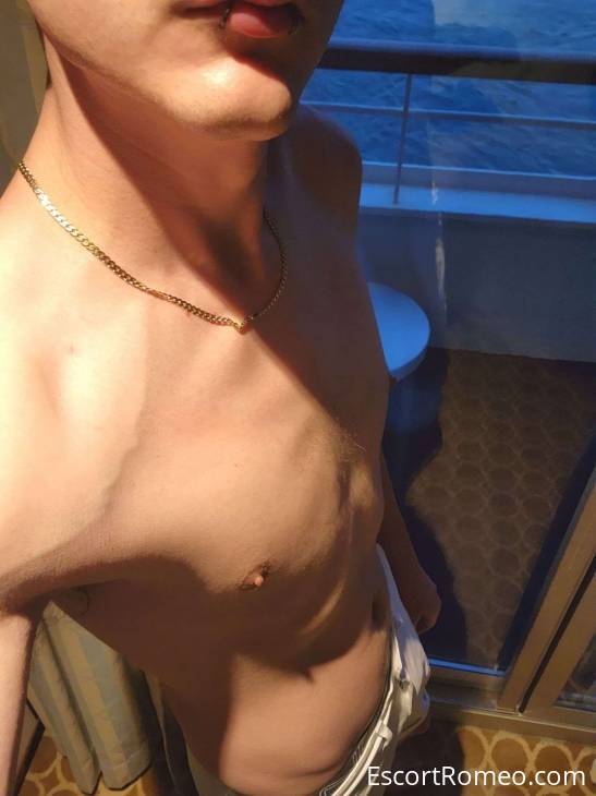 DanielH