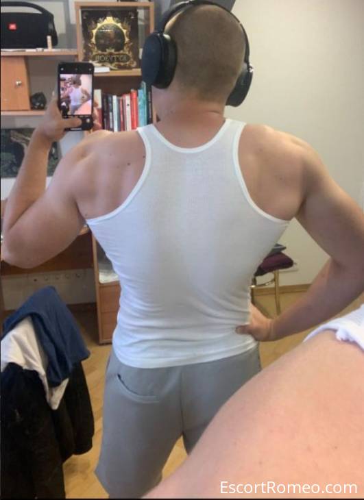 DennisYBOY